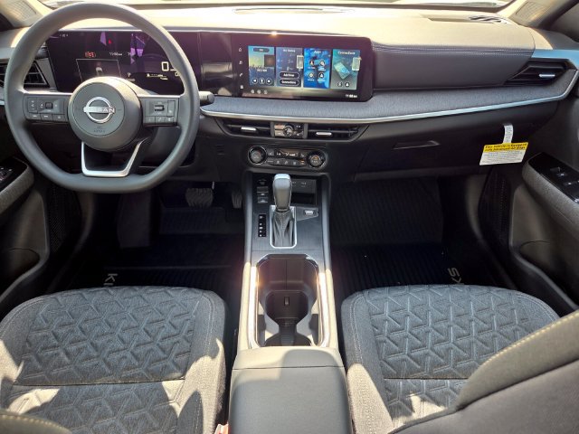 New 2027 Nissan Kicks SV AWD/4WD image 13
