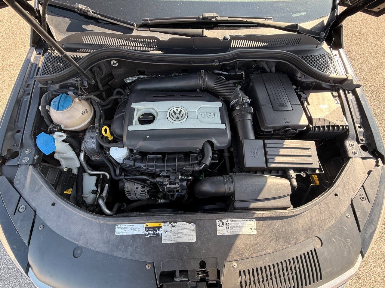 Used 2015 Volkswagen CC Sport FWD image 40