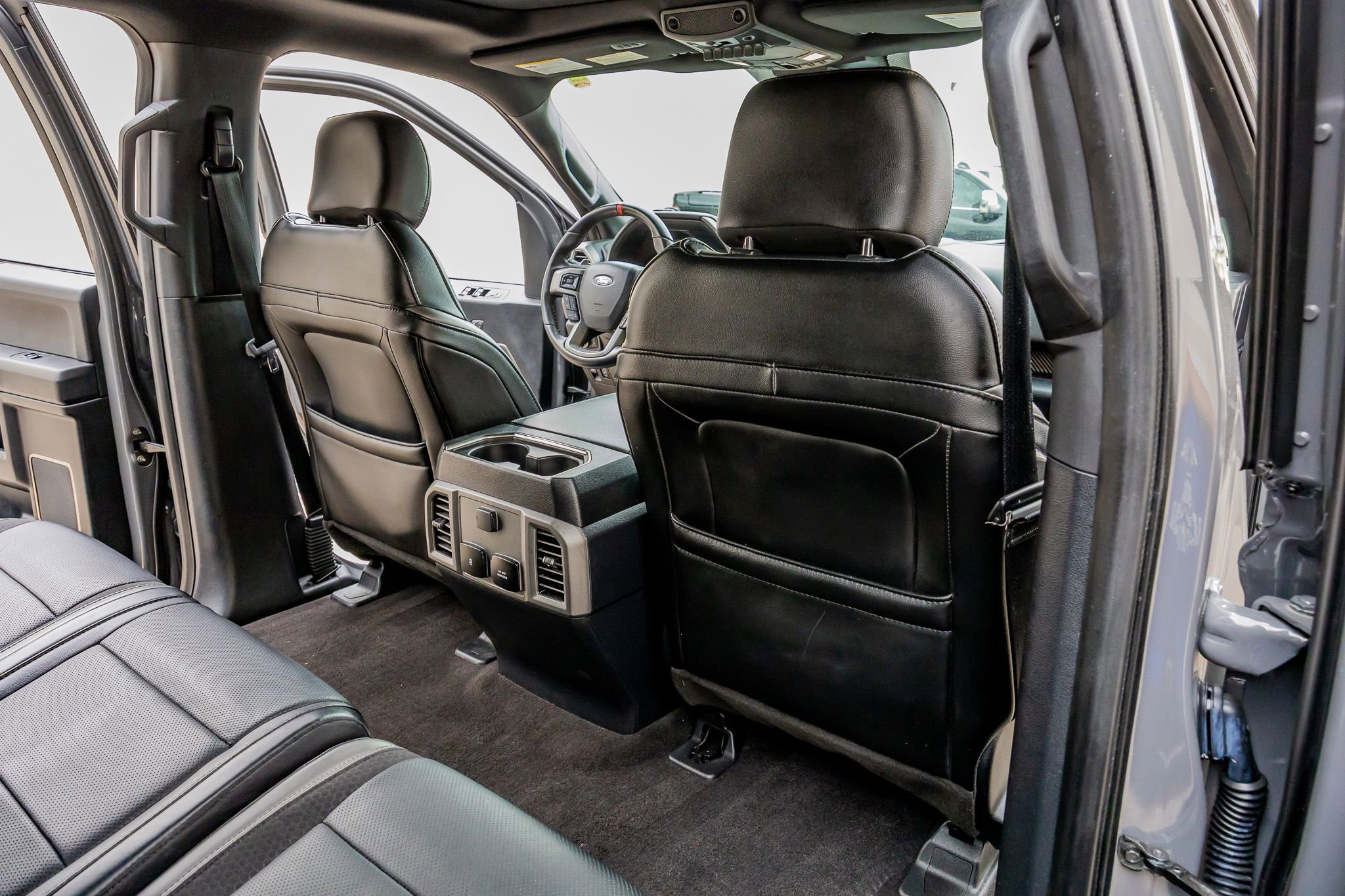 Used 2020 Ford F150 Raptor w/ Equipment Group 802A Luxury image 32