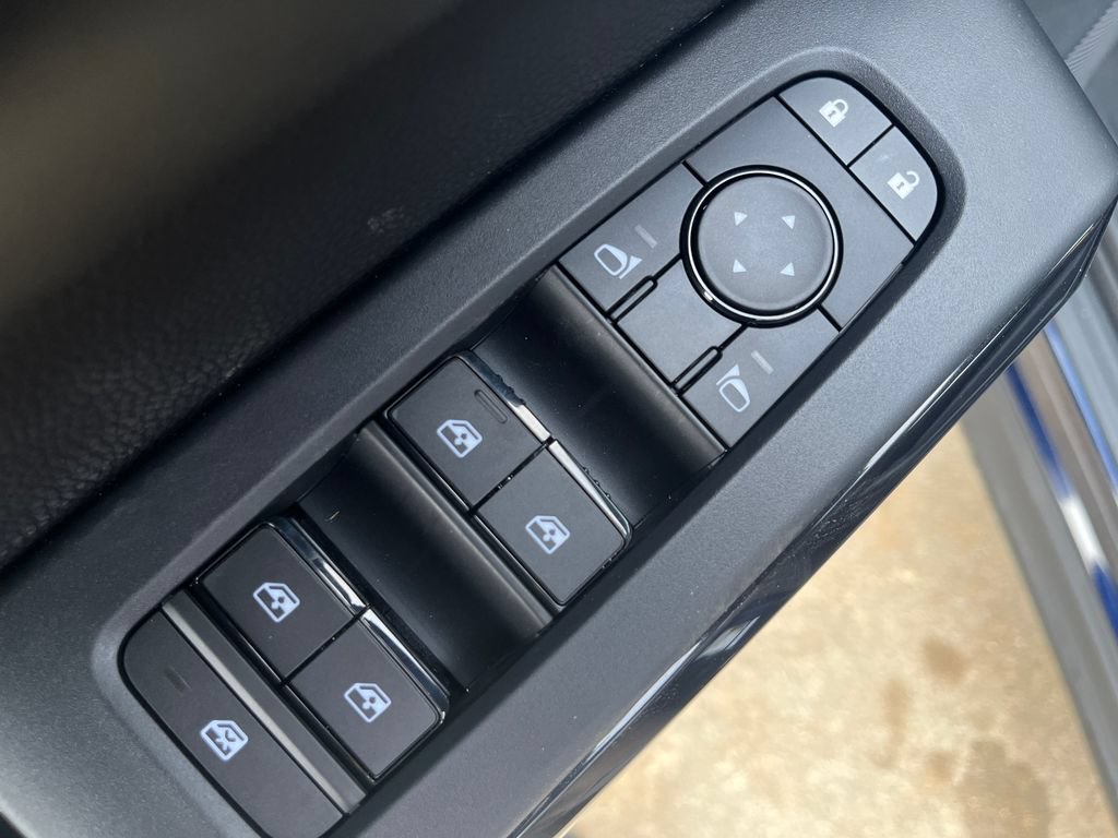 New 2026 Nissan Pathfinder SV AWD/4WD image 12