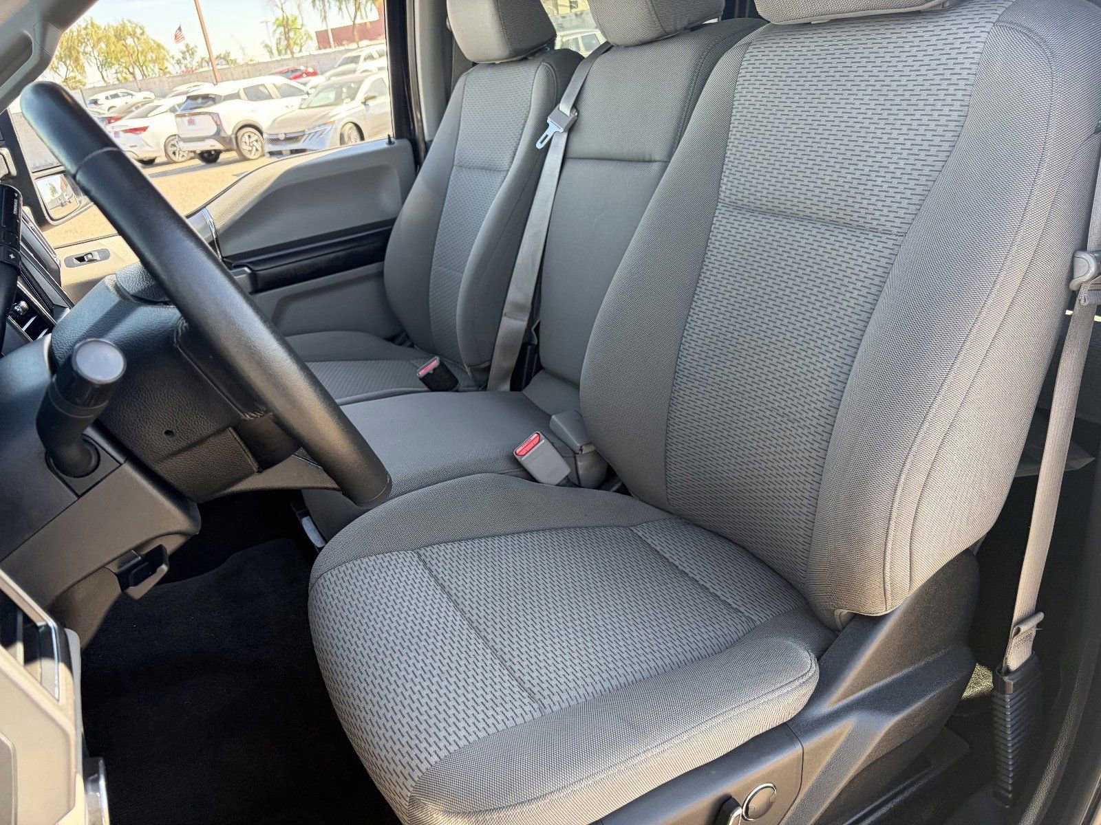 Used 2017 Ford F150 XLT w/ Equipment Group 302A Luxury AWD/4WD image 21