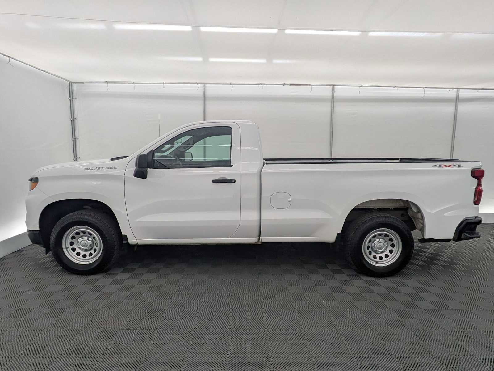 Used 2023 Chevrolet Silverado 1500 W/T w/ WT Value Package AWD/4WD image 3