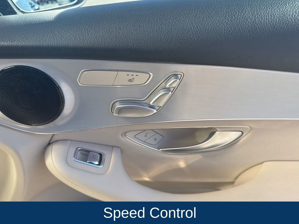 Used 2022 Mercedes-Benz GLC 300 image 27