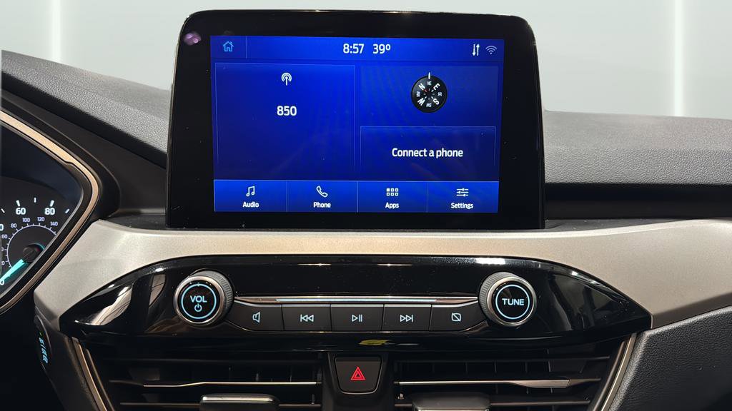 Used 2022 Ford Escape SEL image 18