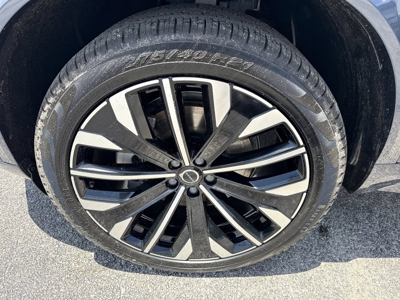 New 2026 Volvo XC90 B5 Ultra w/ Protection Package Premier AWD/4WD image 9