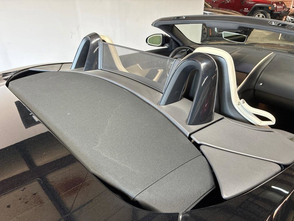 Used 2020 Jaguar F-TYPE Convertible image 9