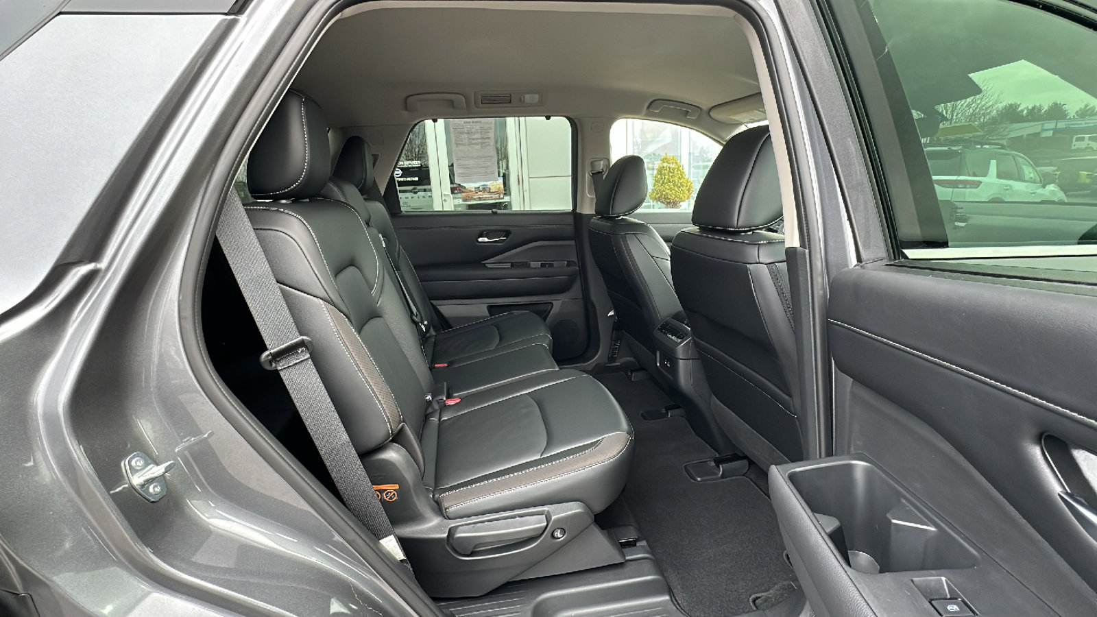 Certified 2023 Nissan Pathfinder SL image 23