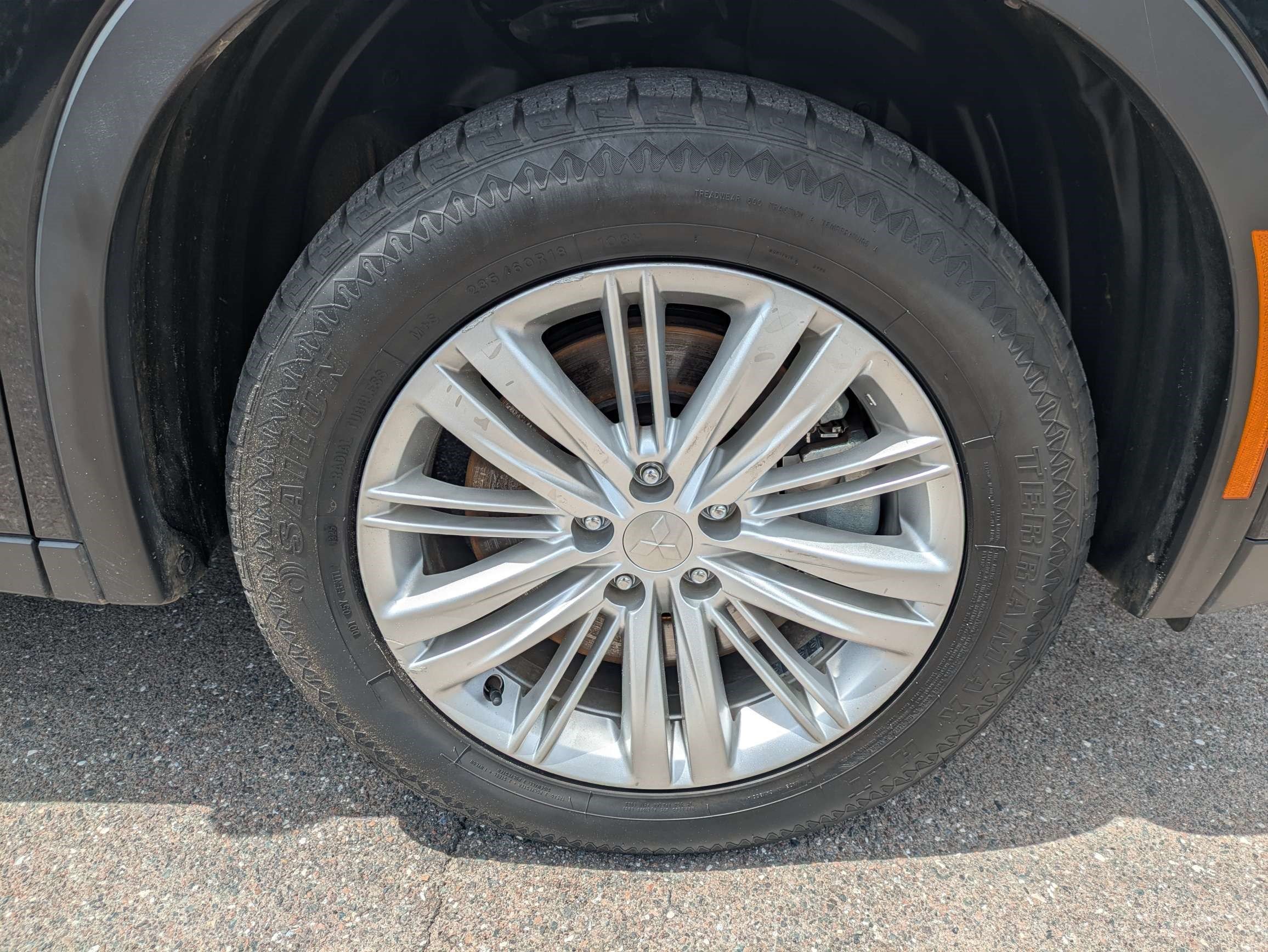 Used 2024 Mitsubishi Outlander ES AWD/4WD image 10