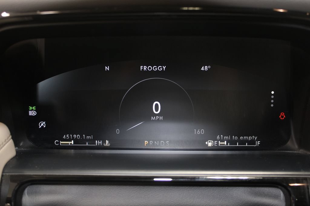 Used 2023 Lincoln Nautilus Reserve AWD/4WD image 35