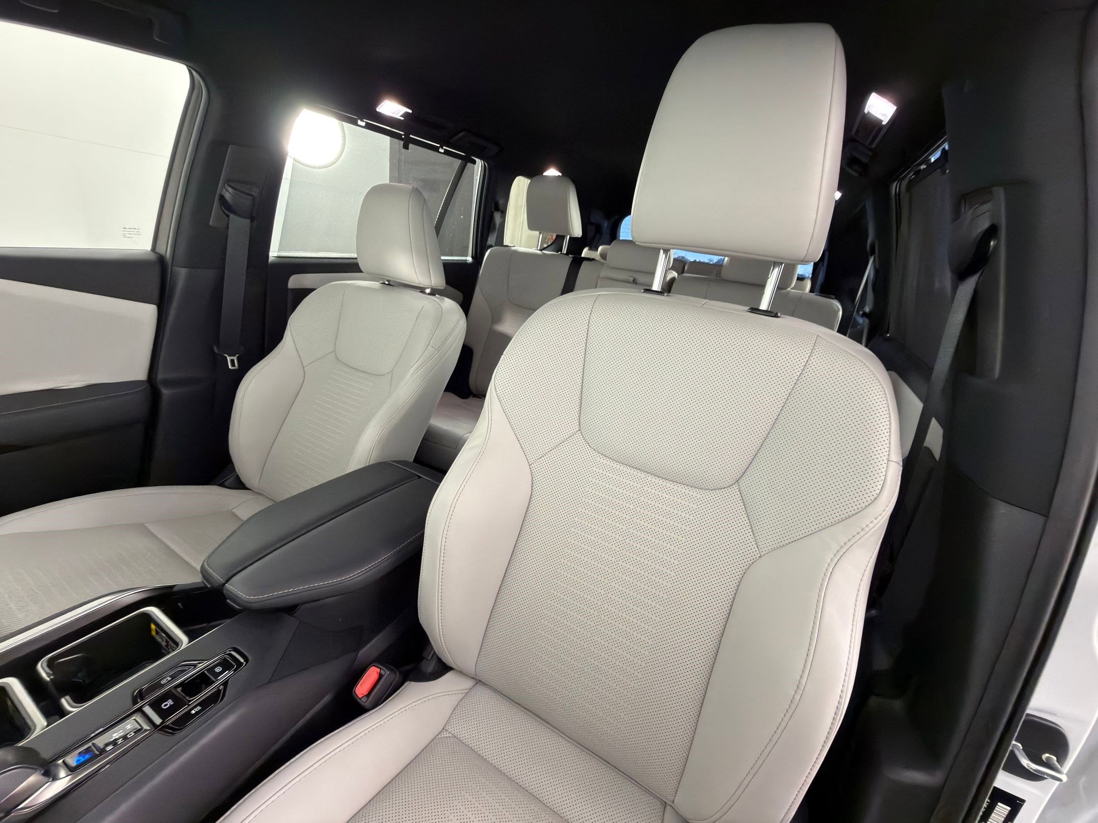 Used 2024 Lexus TX 350 FWD image 21