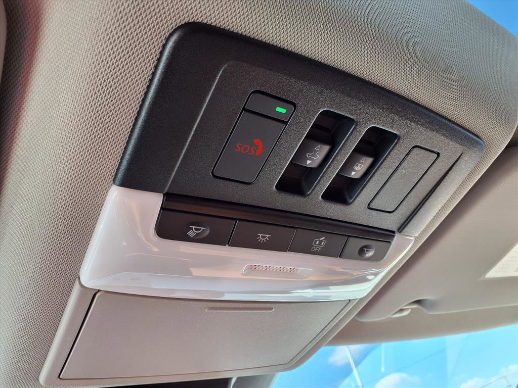 New 2026 Nissan Rogue Platinum image 20