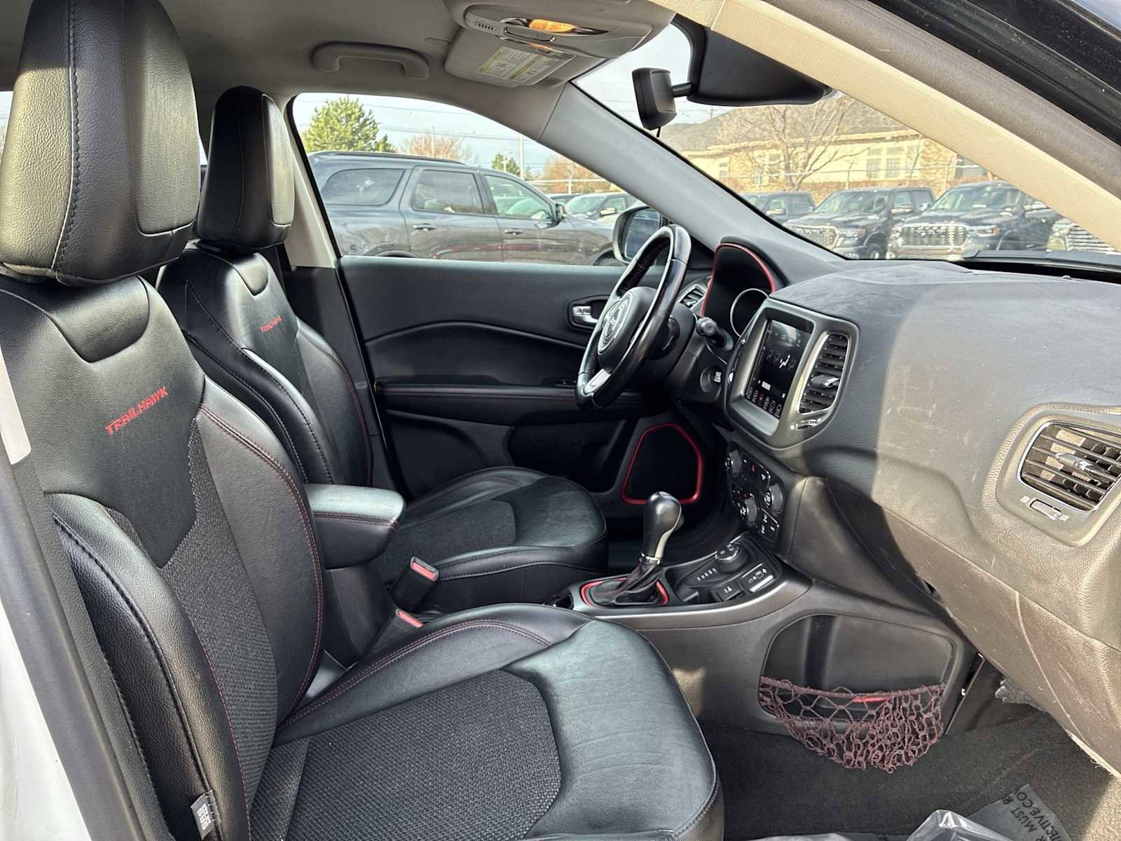 Used 2020 Jeep Compass Trailhawk AWD/4WD image 23