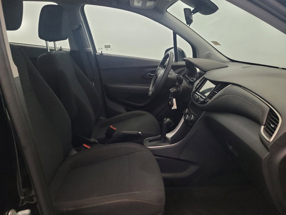 Used 2019 Chevrolet Trax LS w/ LPO, Protection Package AWD/4WD image 21