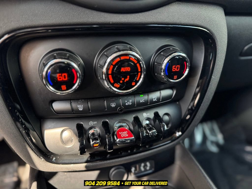 Used 2016 MINI Cooper Clubman FWD image 17