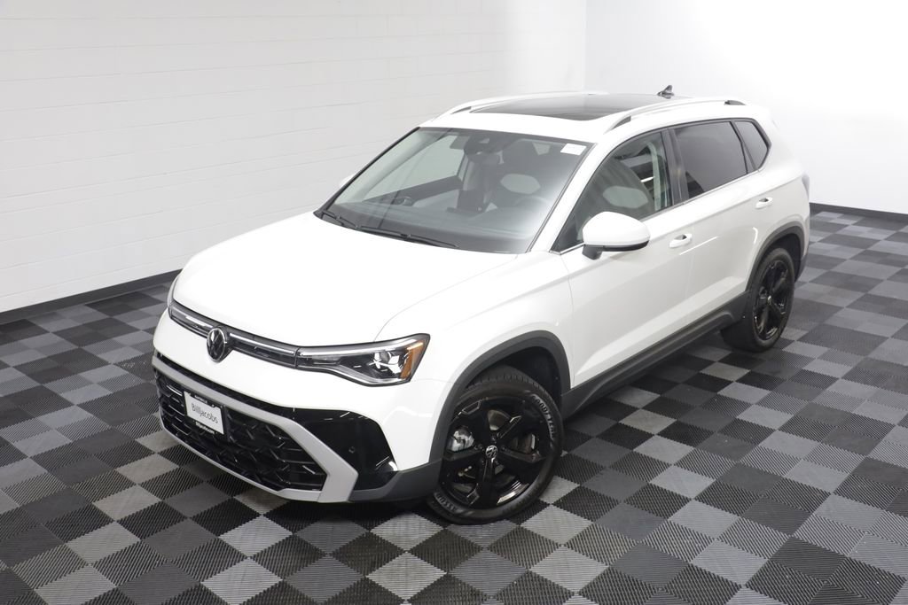 Used 2025 Volkswagen Taos SEL w/ Black Wheel Plus Package AWD/4WD image 2
