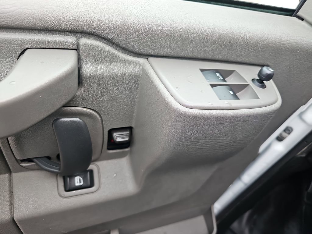 Used 2024 Chevrolet Express 2500 w/ Driver Convenience Package image 26