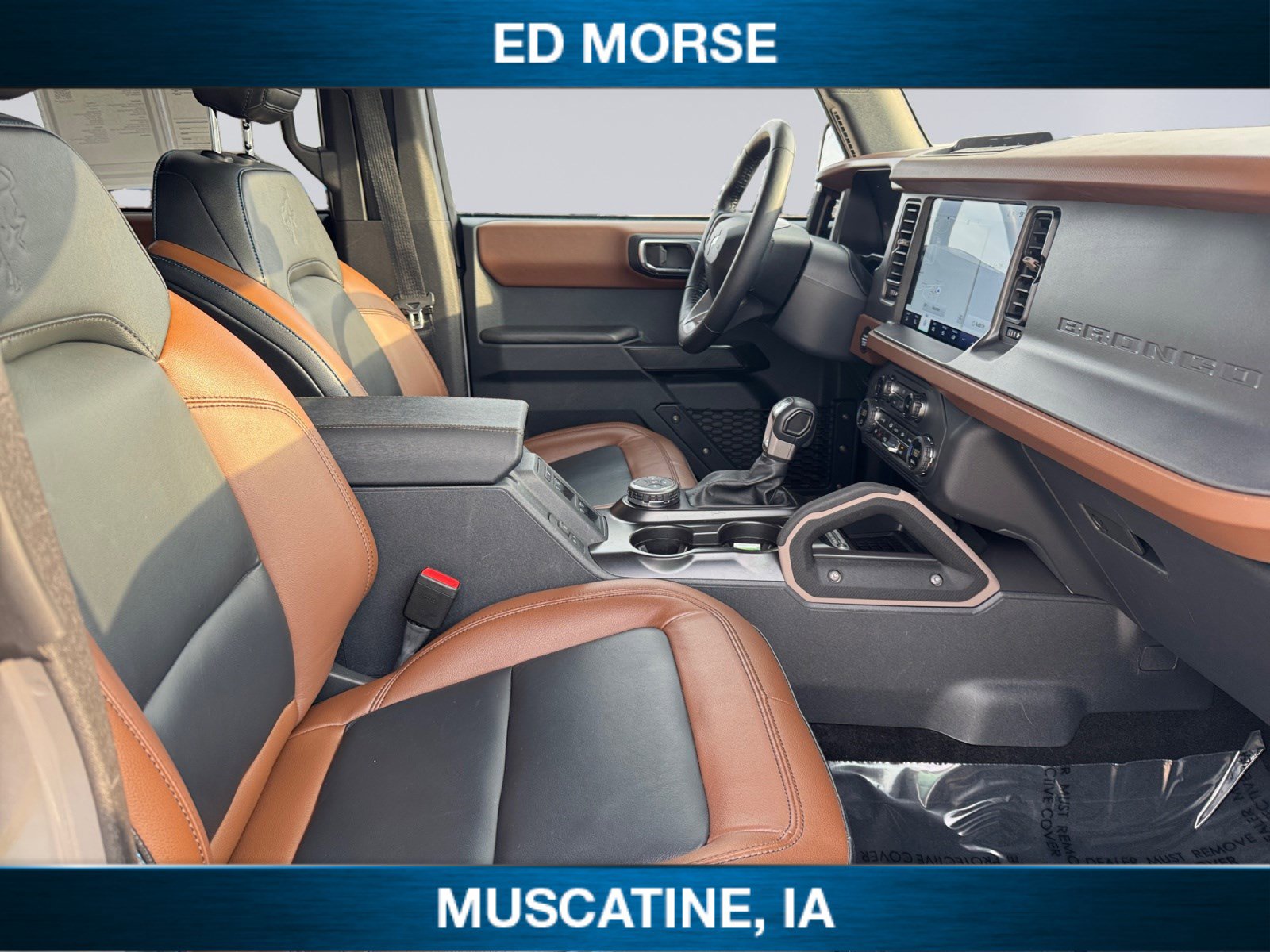 Used 2024 Ford Bronco Outer Banks image 15