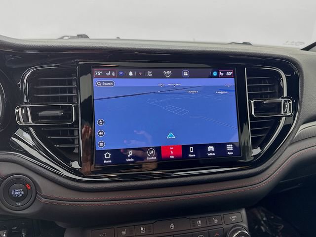 Used 2024 Dodge Durango GT image 13