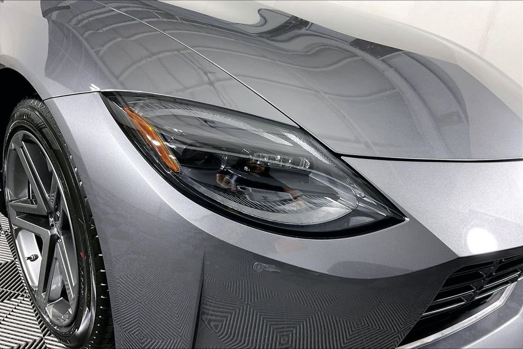 New 2026 Nissan Z Sport w/ Floor Mat Package RWD image 32
