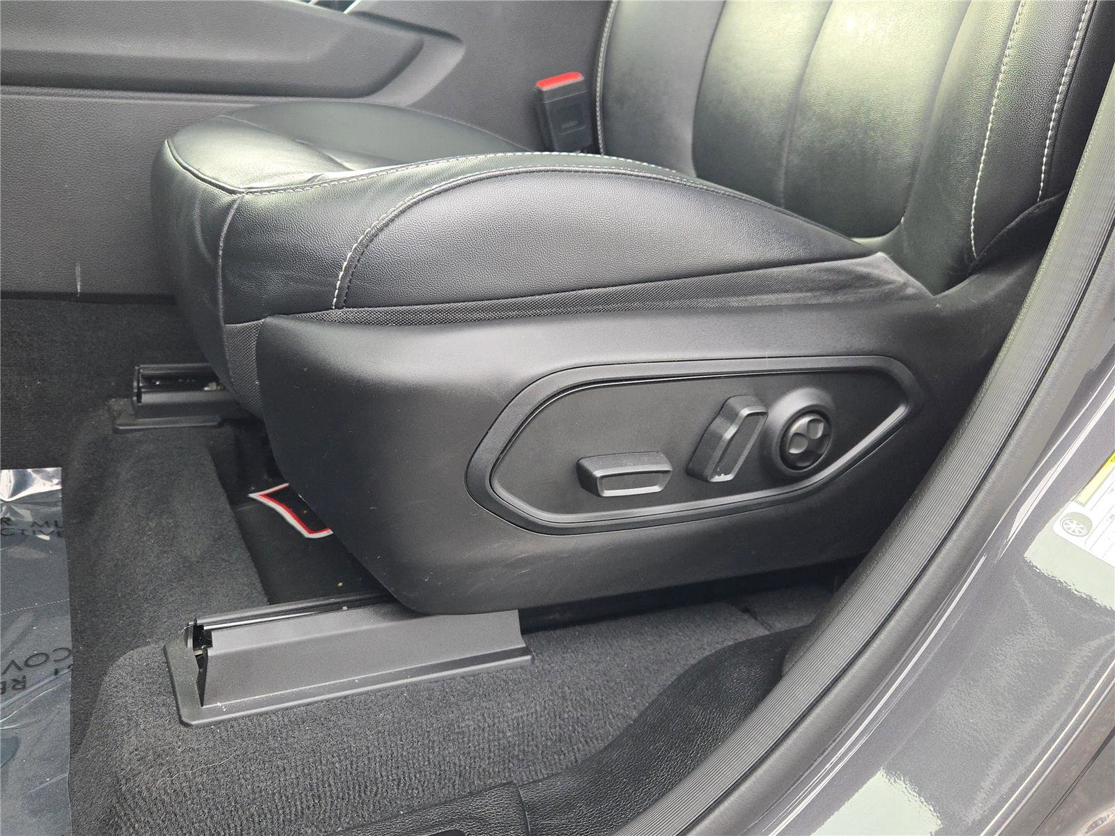 Certified 2022 Jeep Grand Cherokee Limited image 31