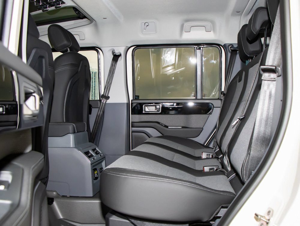 New 2025 INEOS Grenadier Station Wagon AWD/4WD image 22