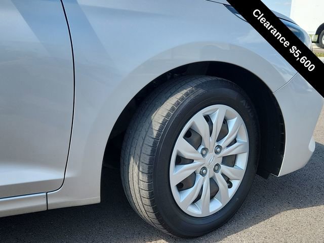 Used 2021 Hyundai Accent SE image 17