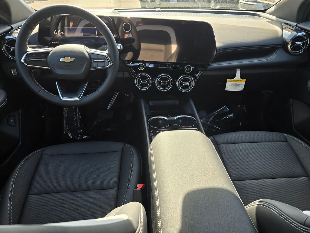 New 2026 Chevrolet Blazer EV LT image 18