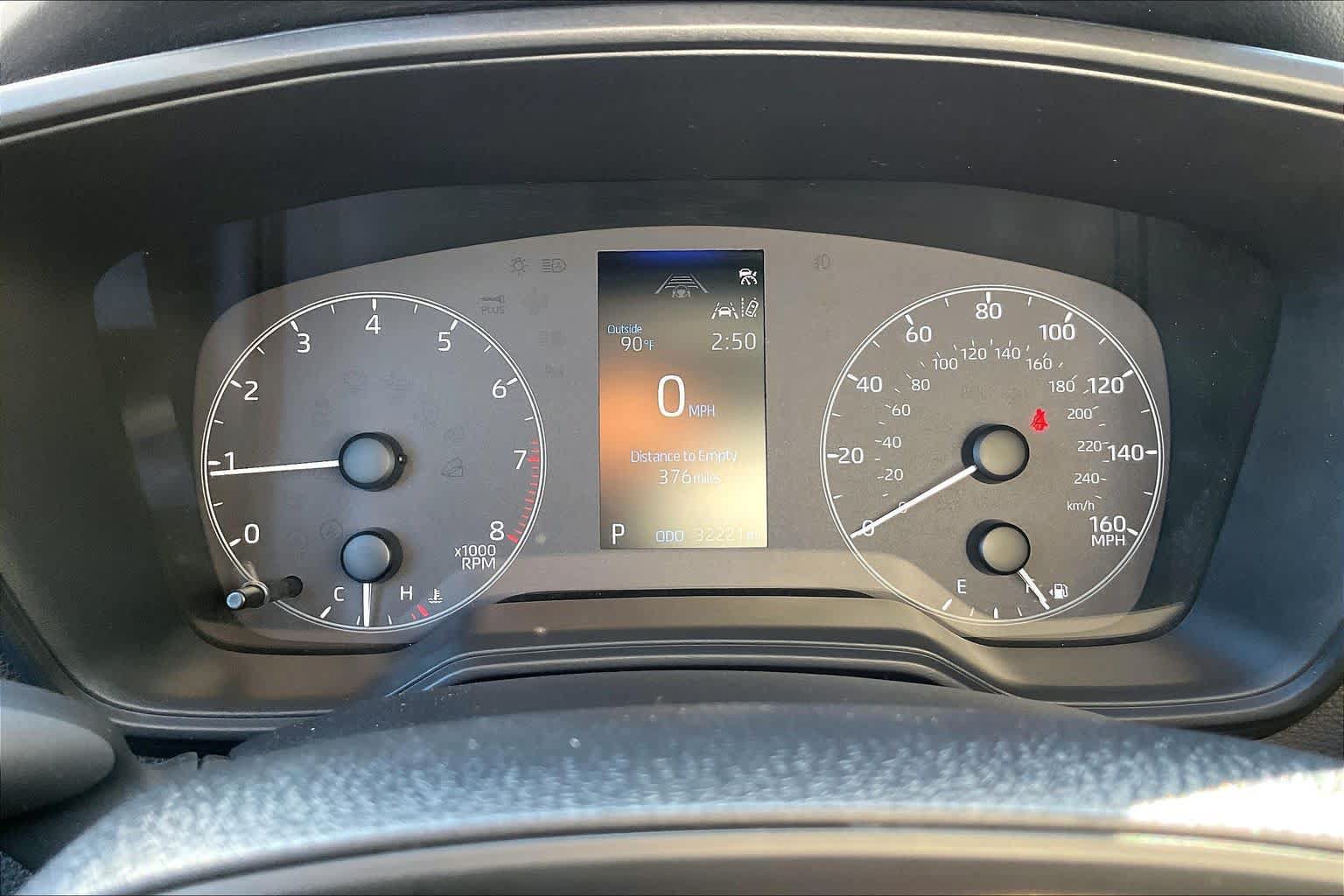 Used 2025 Toyota Corolla LE FWD image 25