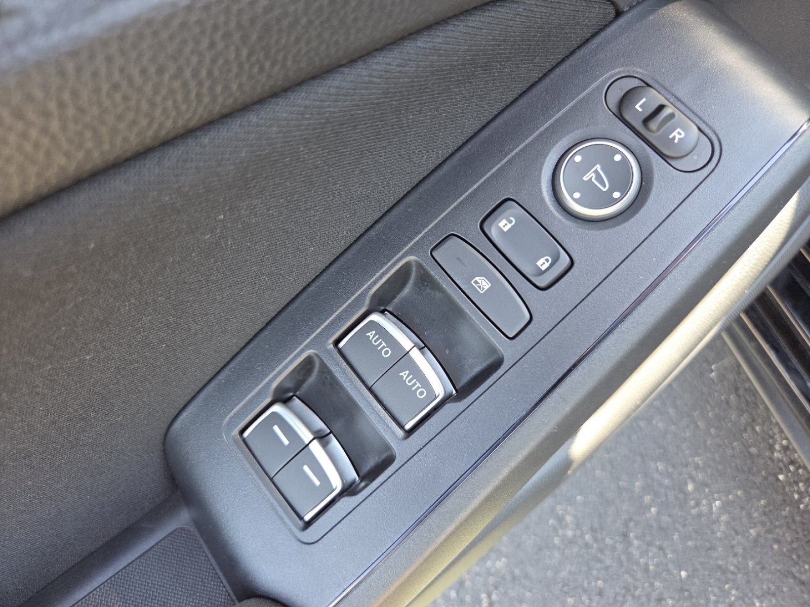 Certified 2024 Honda Civic Sport image 32