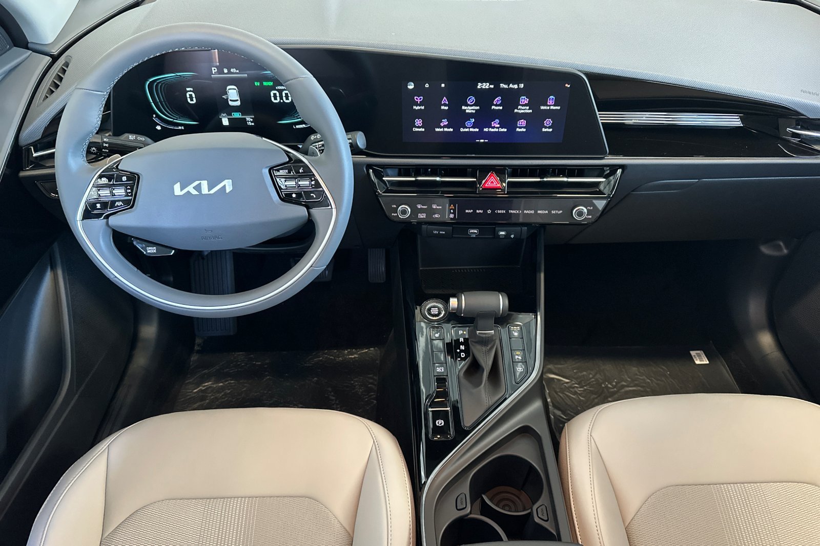 New 2026 Kia Niro EX FWD image 13