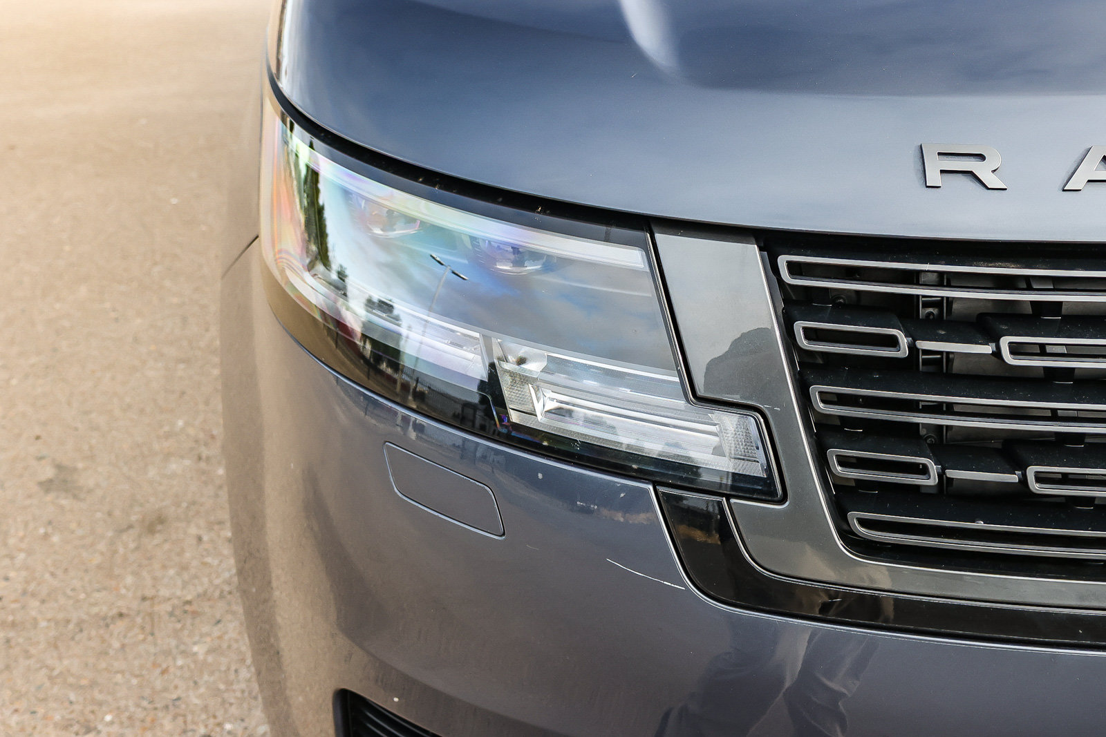 Certified 2024 Land Rover Range Rover SE AWD/4WD image 15