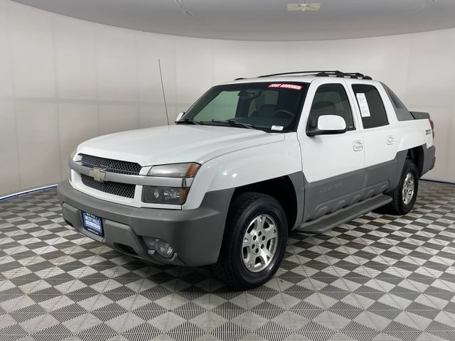 Used 2002 Chevrolet Avalanche 4x4 w/ Off-Road Suspension Pkg