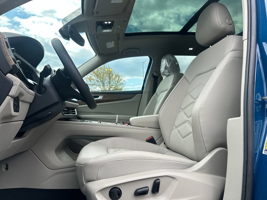 New 2026 Volkswagen Atlas SE AWD/4WD image 3