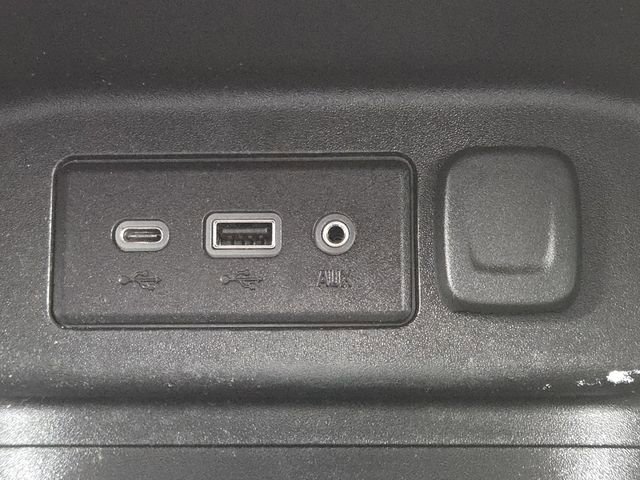 Used 2021 Chevrolet Equinox LS w/ LS Convenience Package FWD image 6
