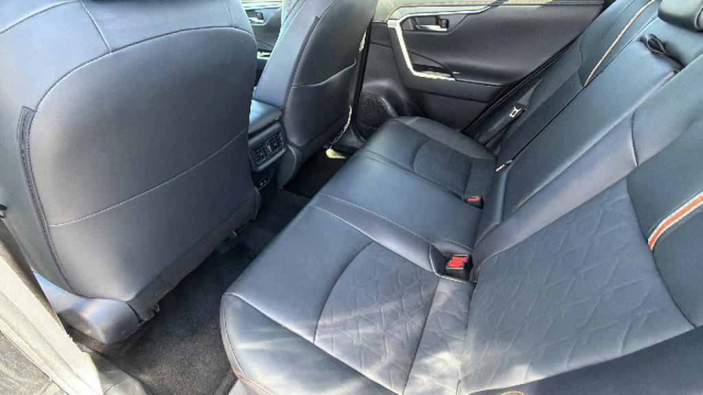 Used 2024 Toyota RAV4 Adventure image 24