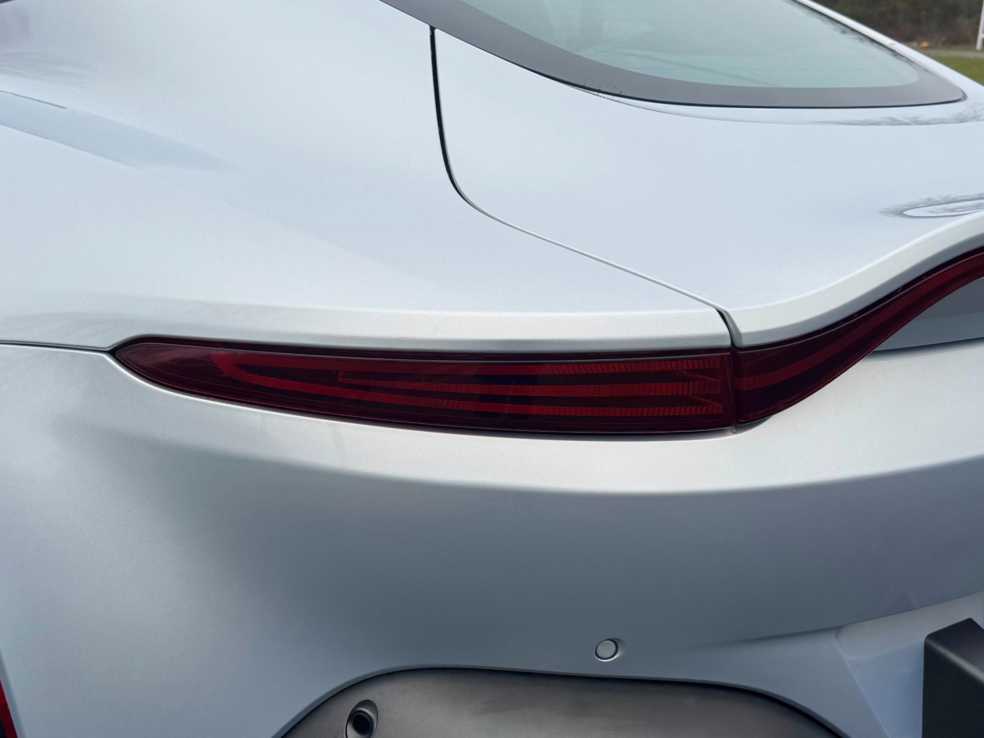 Used 2020 Aston Martin V8 Vantage Coupe image 56