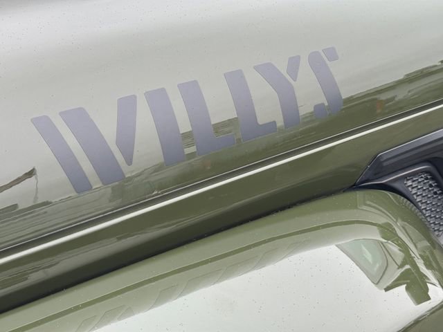 Certified 2022 Jeep Gladiator Willys image 11