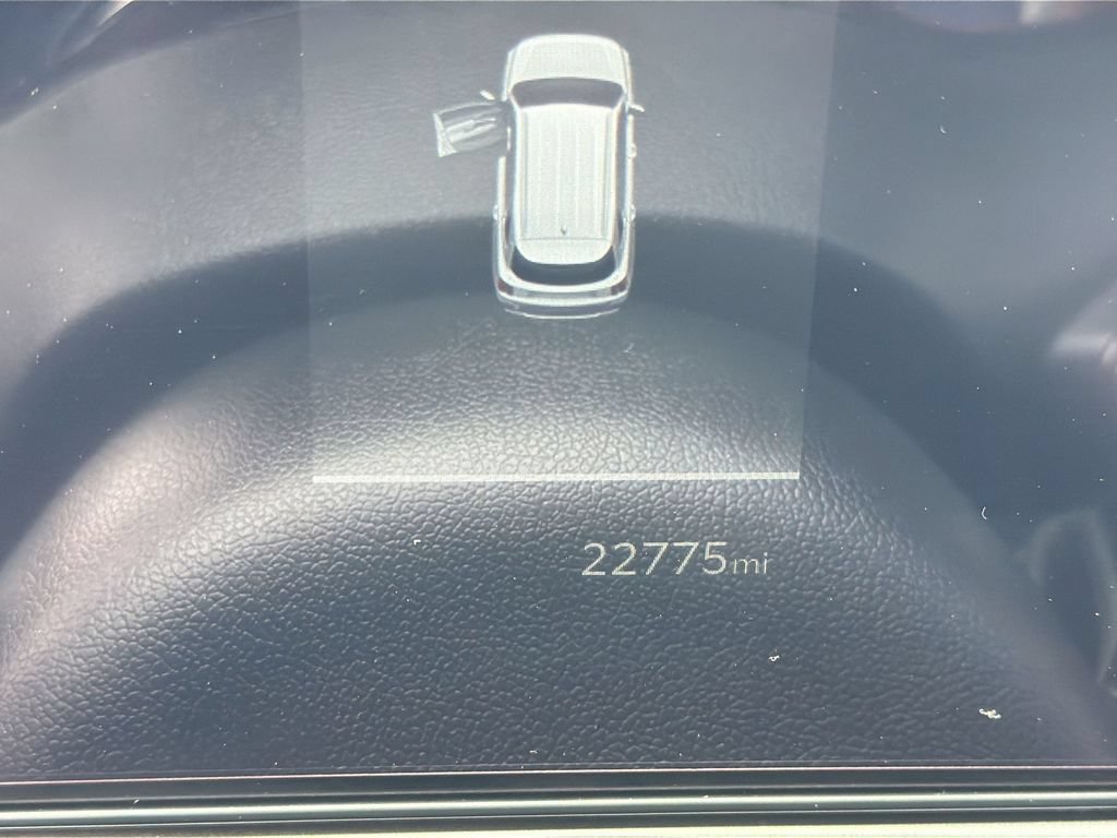 Used 2025 Kia Sorento EX w/ EX Panoramic Sunroof Package FWD image 10