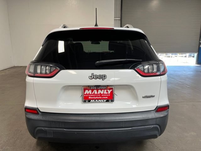 Used 2019 Jeep Cherokee Latitude Plus FWD image 4
