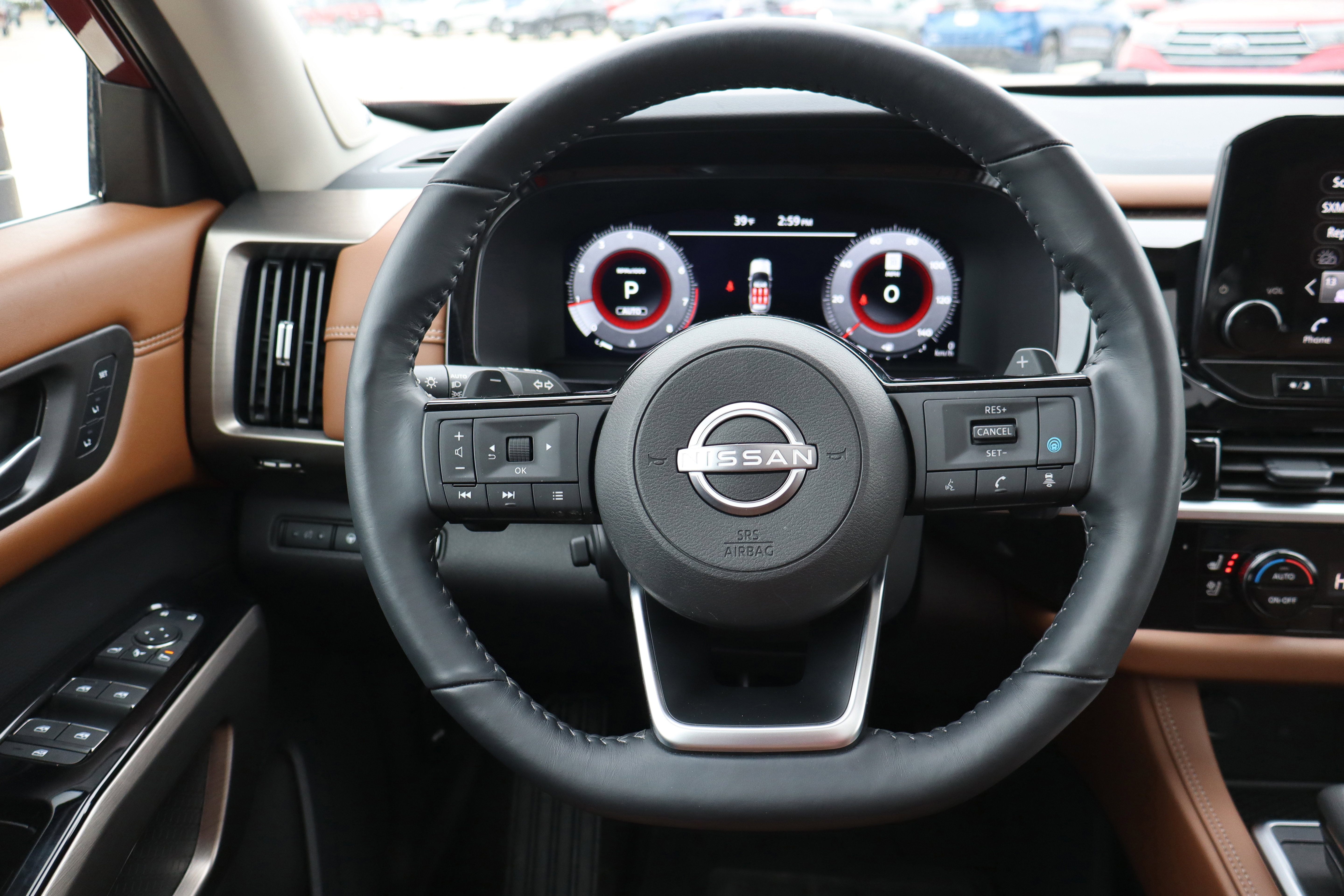 Used 2024 Nissan Pathfinder Platinum w/ Cargo Package image 17