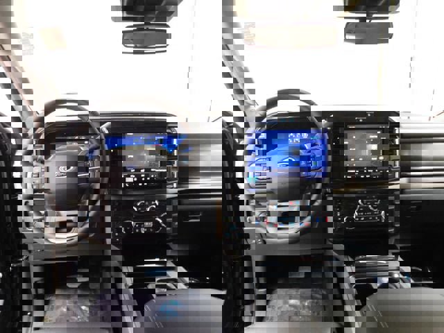 New 2026 Ford F250 Lariat w/ Black Appearance Package image 36