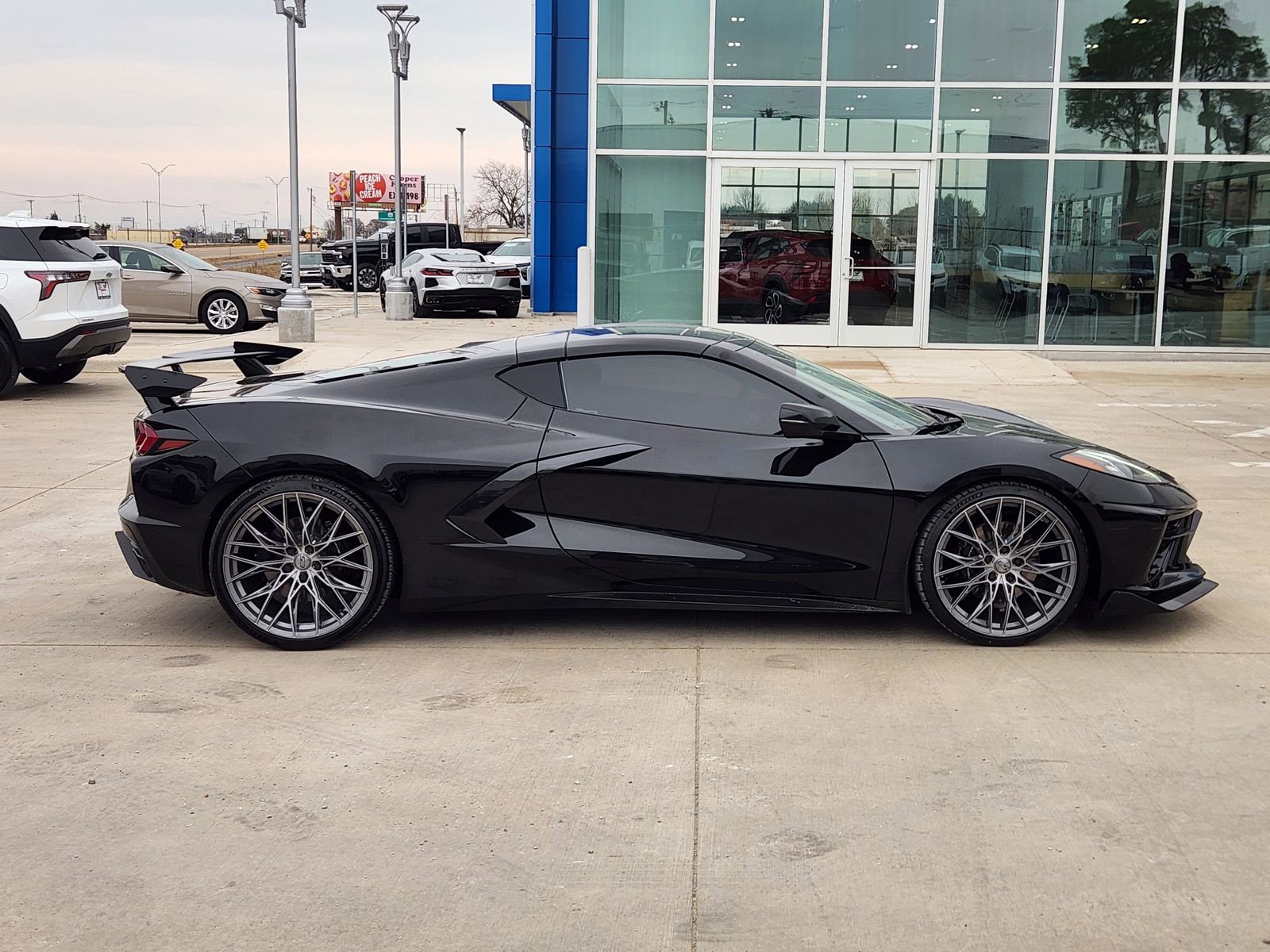 Used 2025 Chevrolet Corvette Stingray Coupe w/ Battery Protection Package image 7