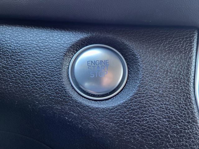 Used 2020 Hyundai Santa Fe Limited image 20