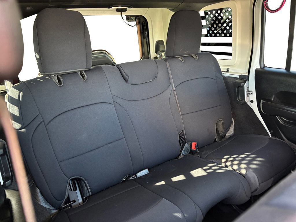 Used 2020 Jeep Wrangler Unlimited Sport S image 23