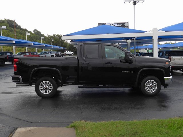Used 2025 Chevrolet Silverado 2500 LT image 23