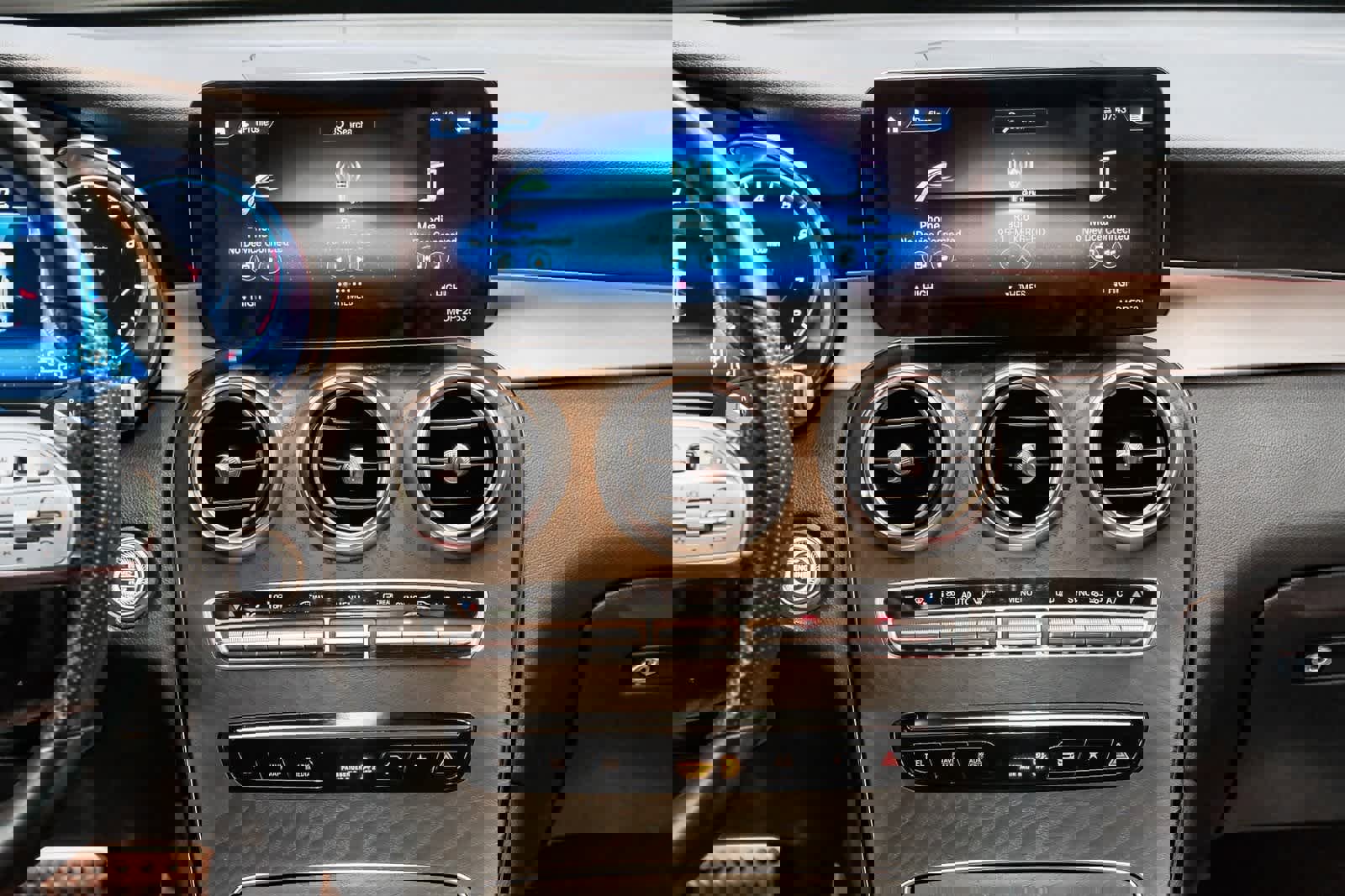 Certified 2021 Mercedes-Benz GLC 300 4MATIC Coupe image 13