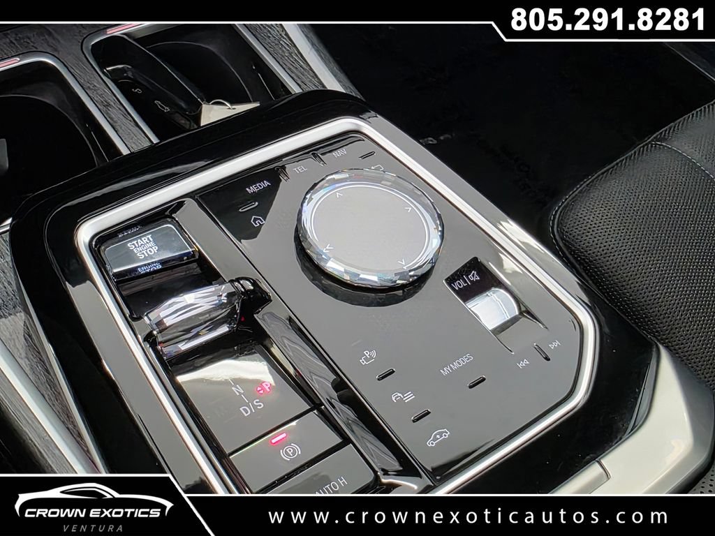 Used 2023 BMW 760i xDrive w/ Executive Package AWD/4WD image 40