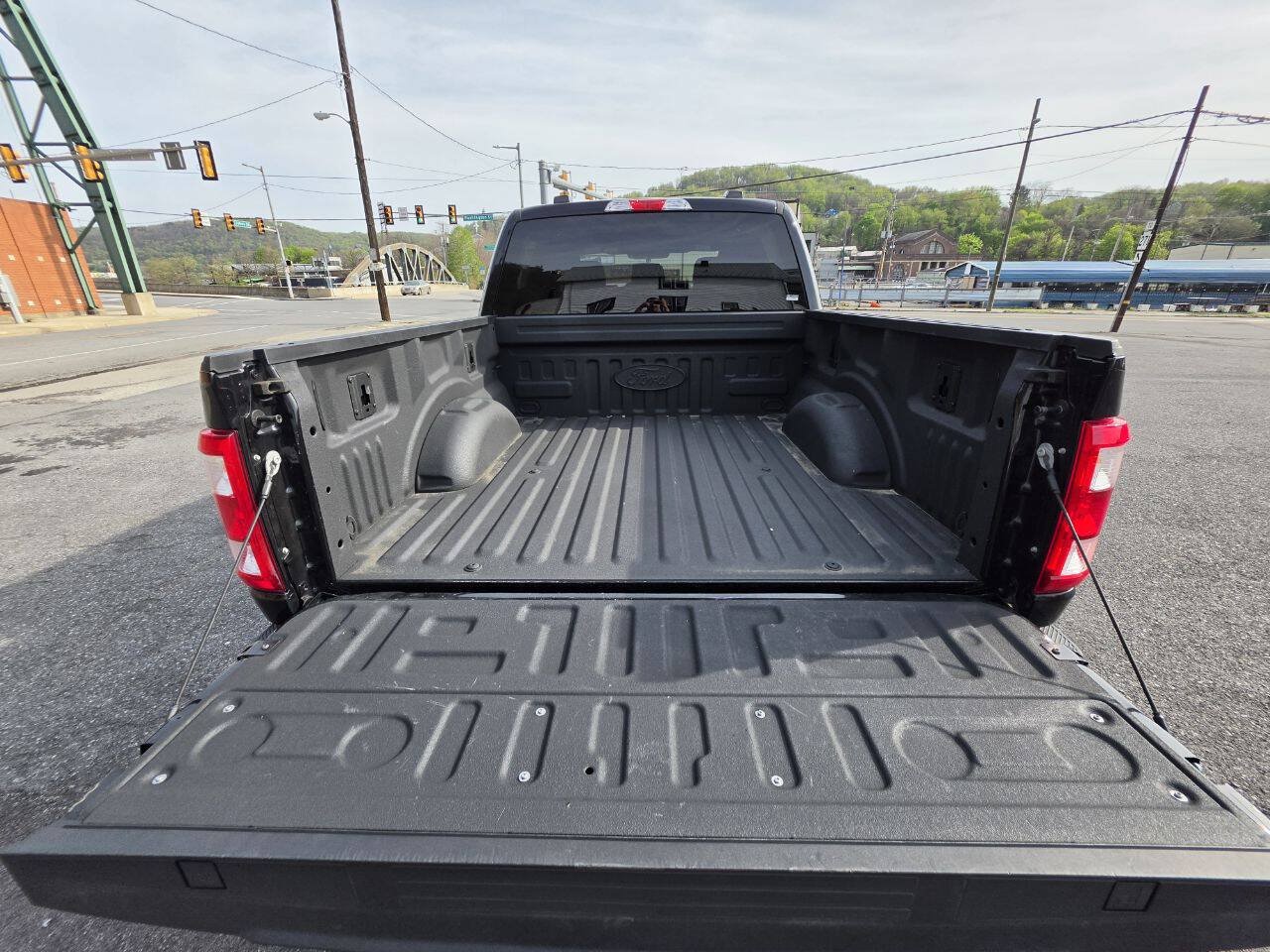 Used 2023 Ford F150 XL w/ STX Appearance Package AWD/4WD image 10