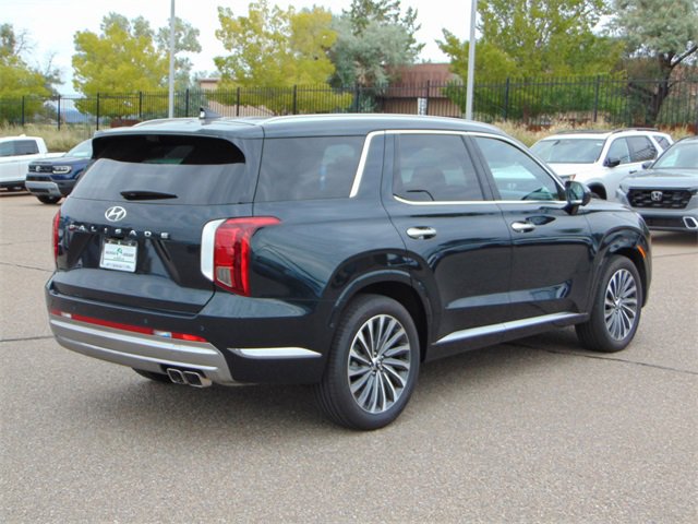 Used 2025 Hyundai Palisade Calligraphy image 4