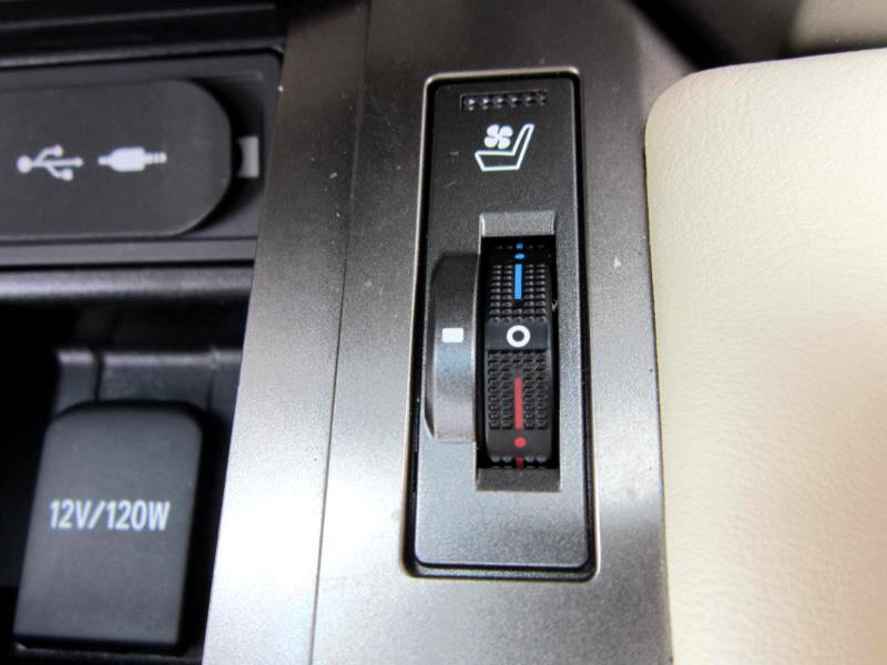 Used 2016 Lexus GX 460 image 17